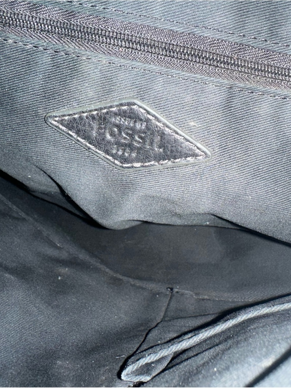 Fossil Black Leather Satchel with Gold Hardware - Picture 4 of 4